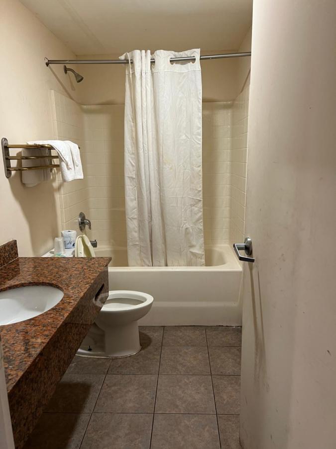 Metro Inn & Suites Джексонвілл Екстер'єр фото
