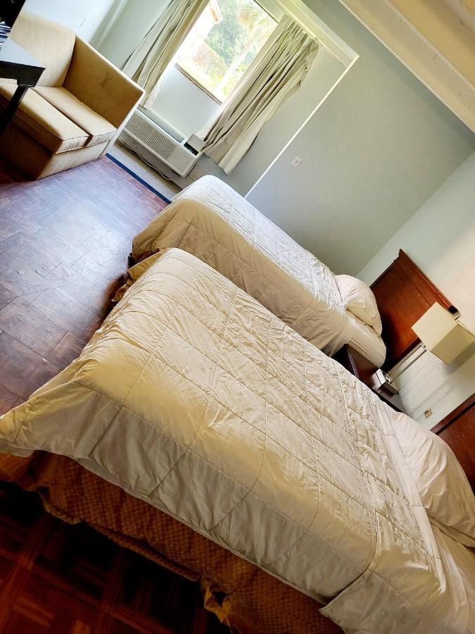 Metro Inn & Suites Джексонвілл Екстер'єр фото